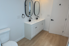 Bathroom angle 2